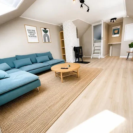 Private Urban On 3 Floors, Centrally Located And Private Appartement *