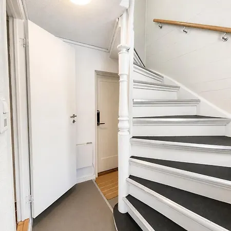 Appartement Private Urban On 3 Floors, Centrally Located And Private *